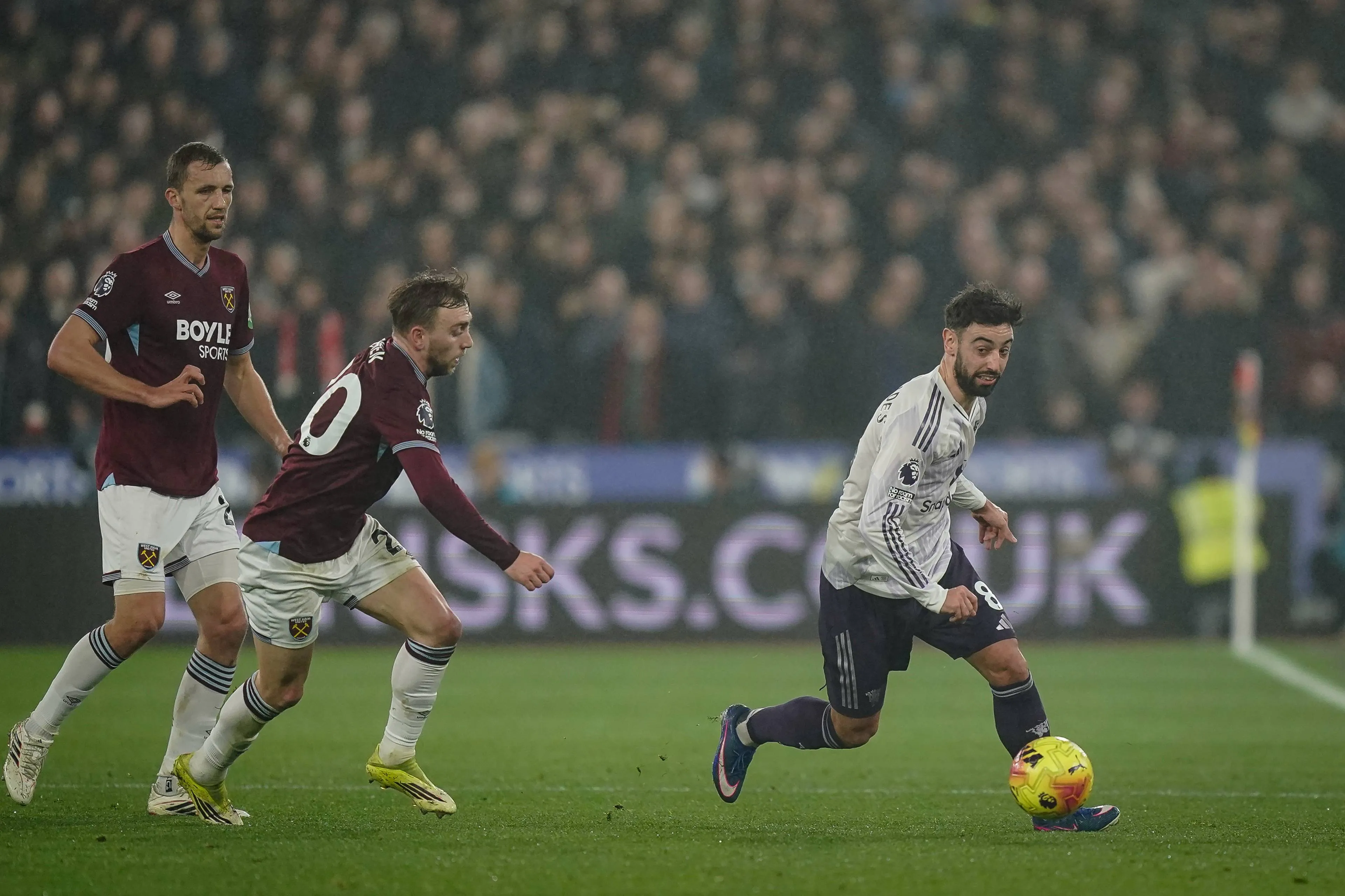 ICONSPORT_328532_0003