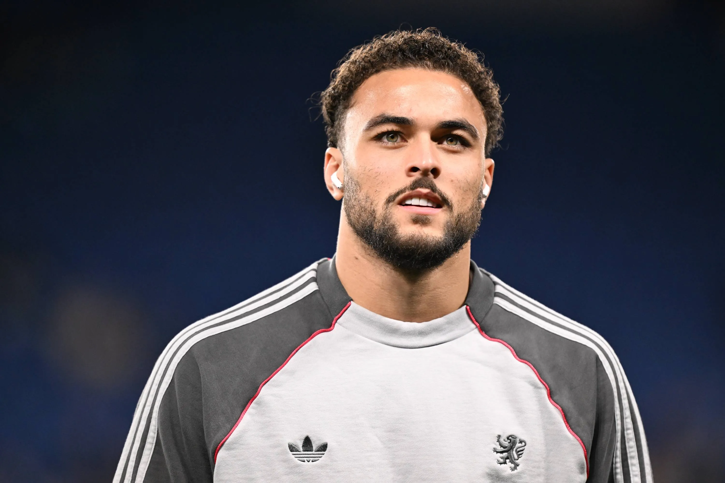 ICONSPORT_360176_0002