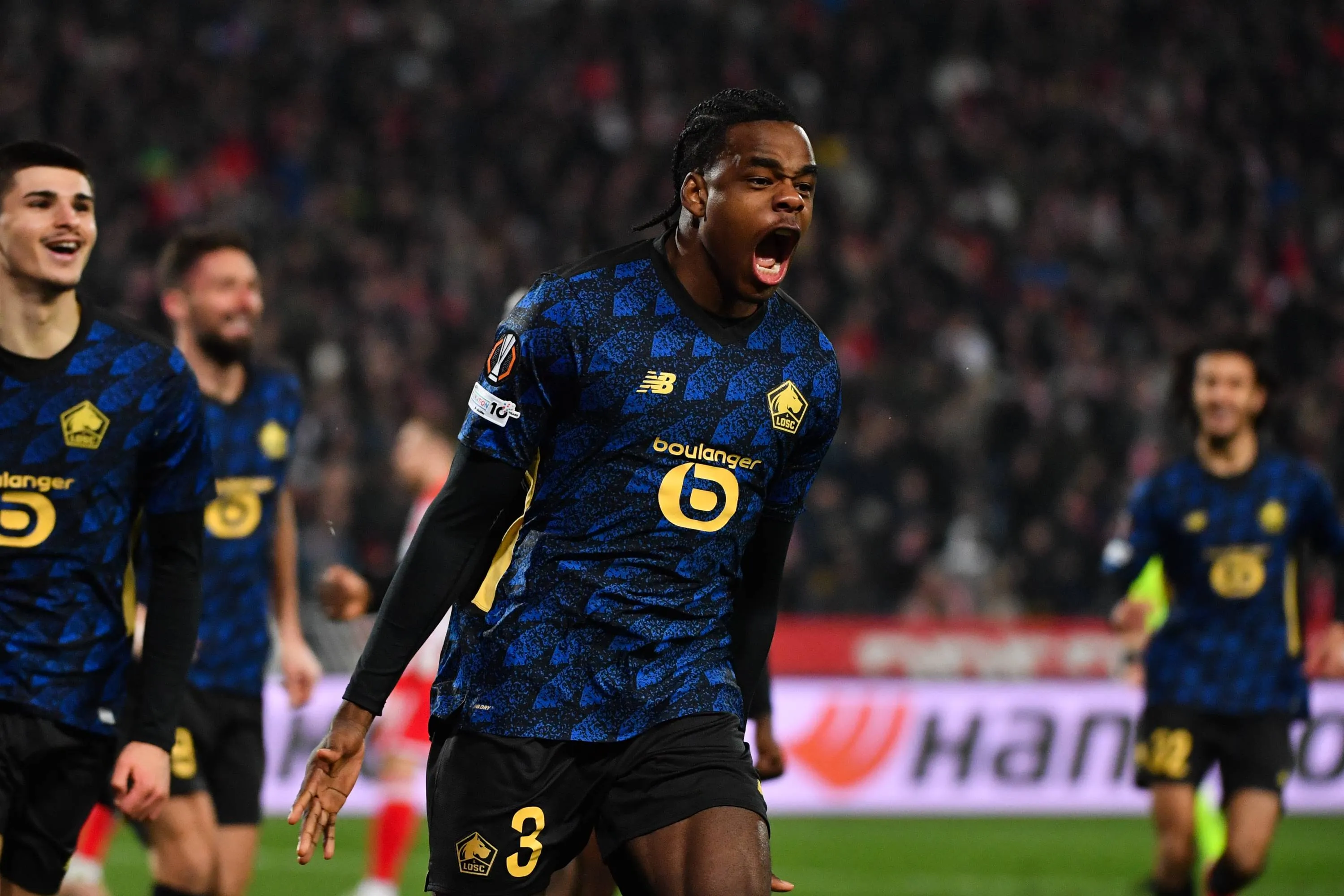 ICONSPORT_360446_0079