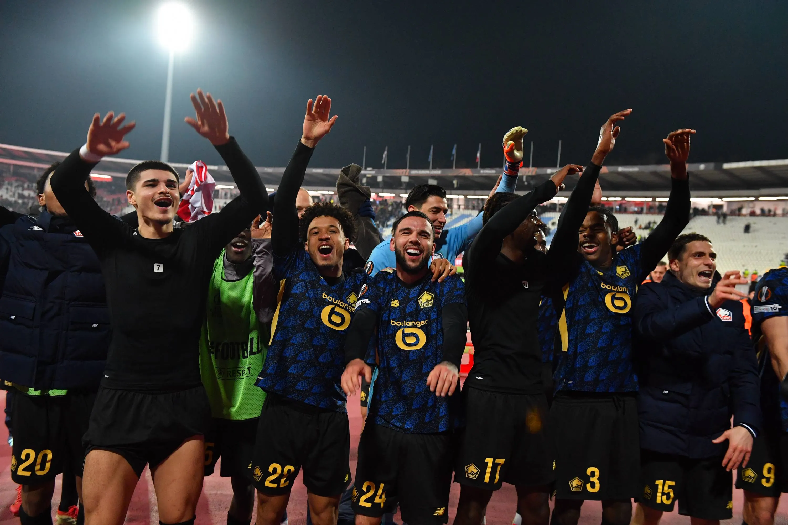 ICONSPORT_360446_0098