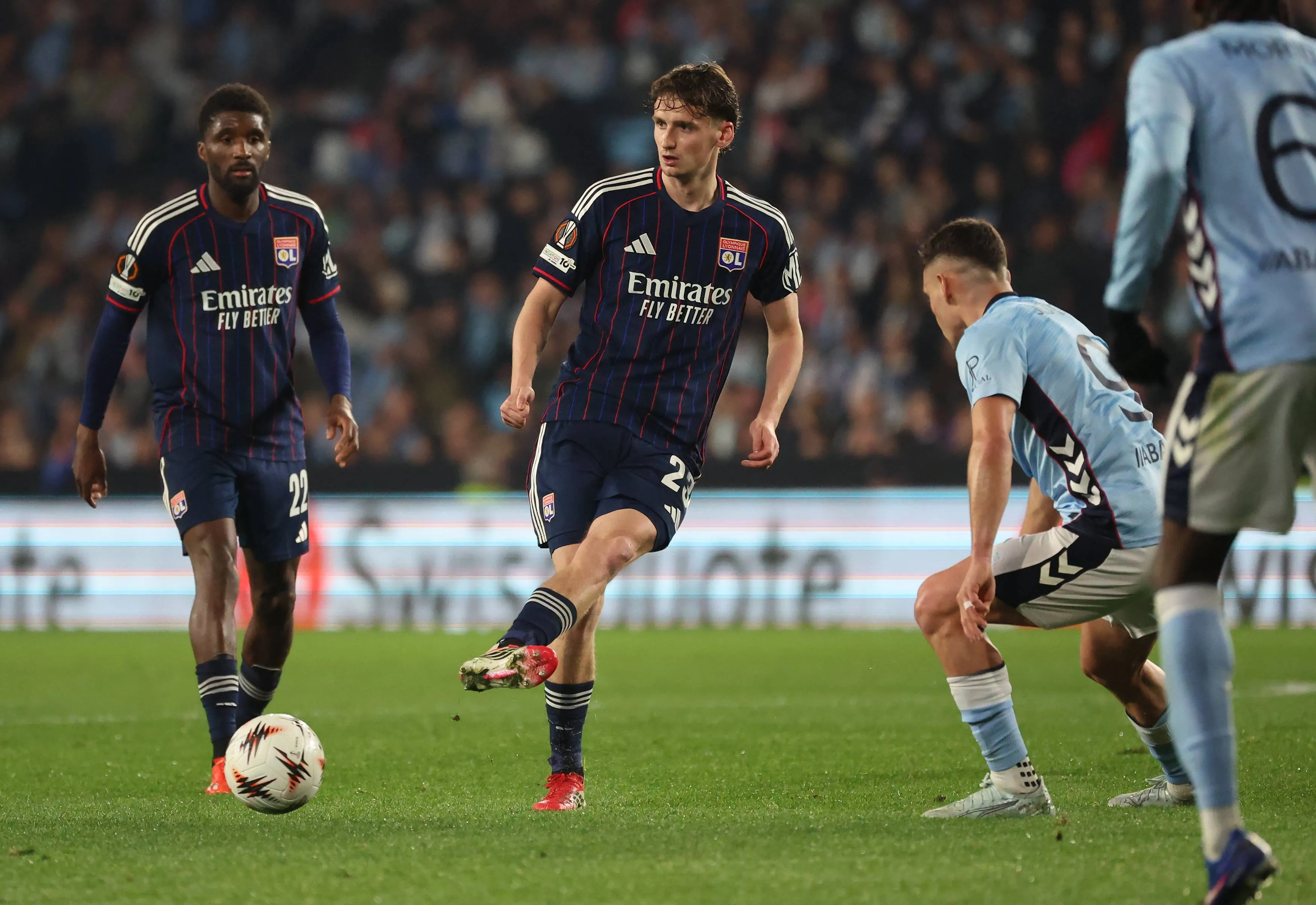 ICONSPORT_361738_0080