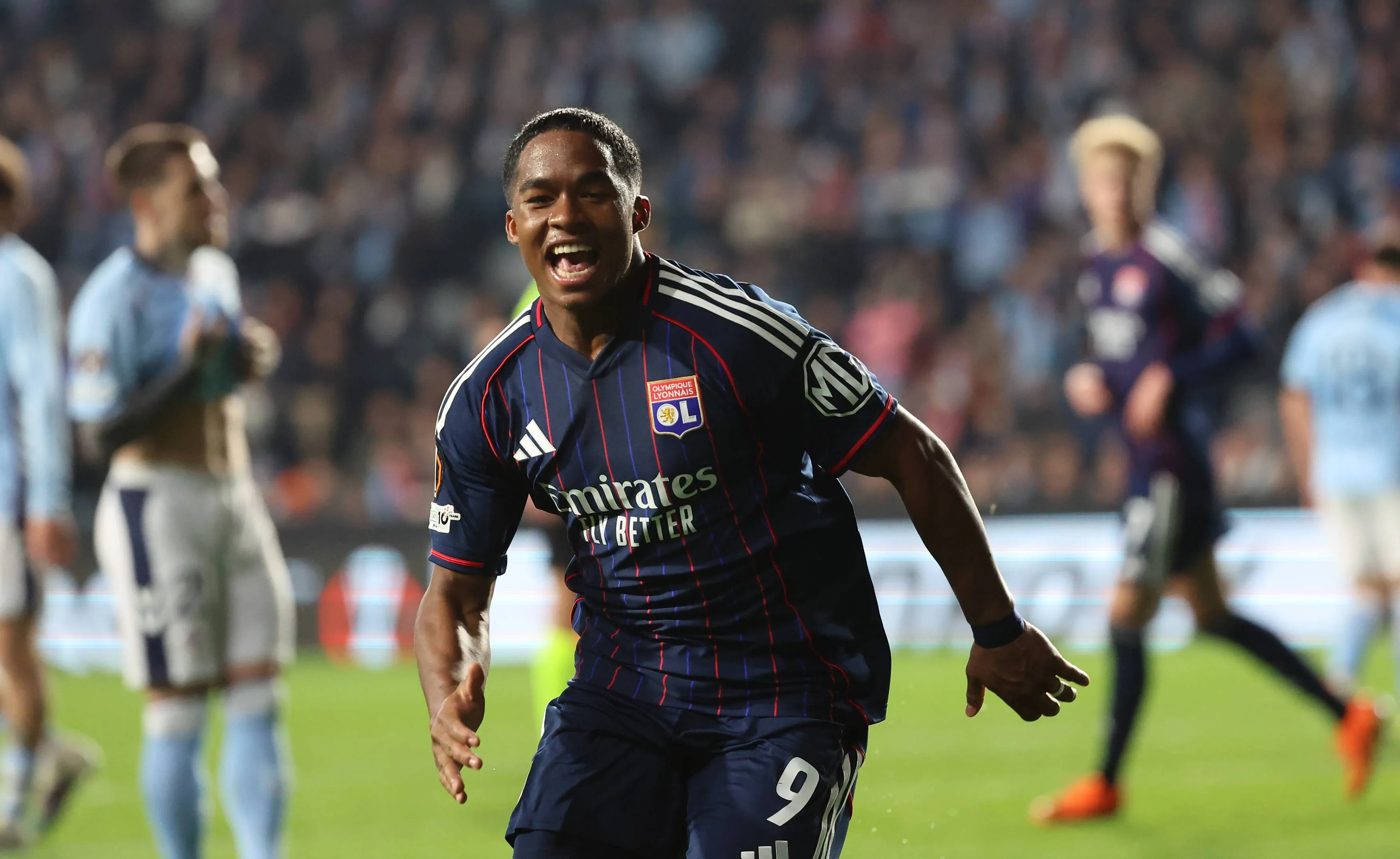 ICONSPORT_361738_0085