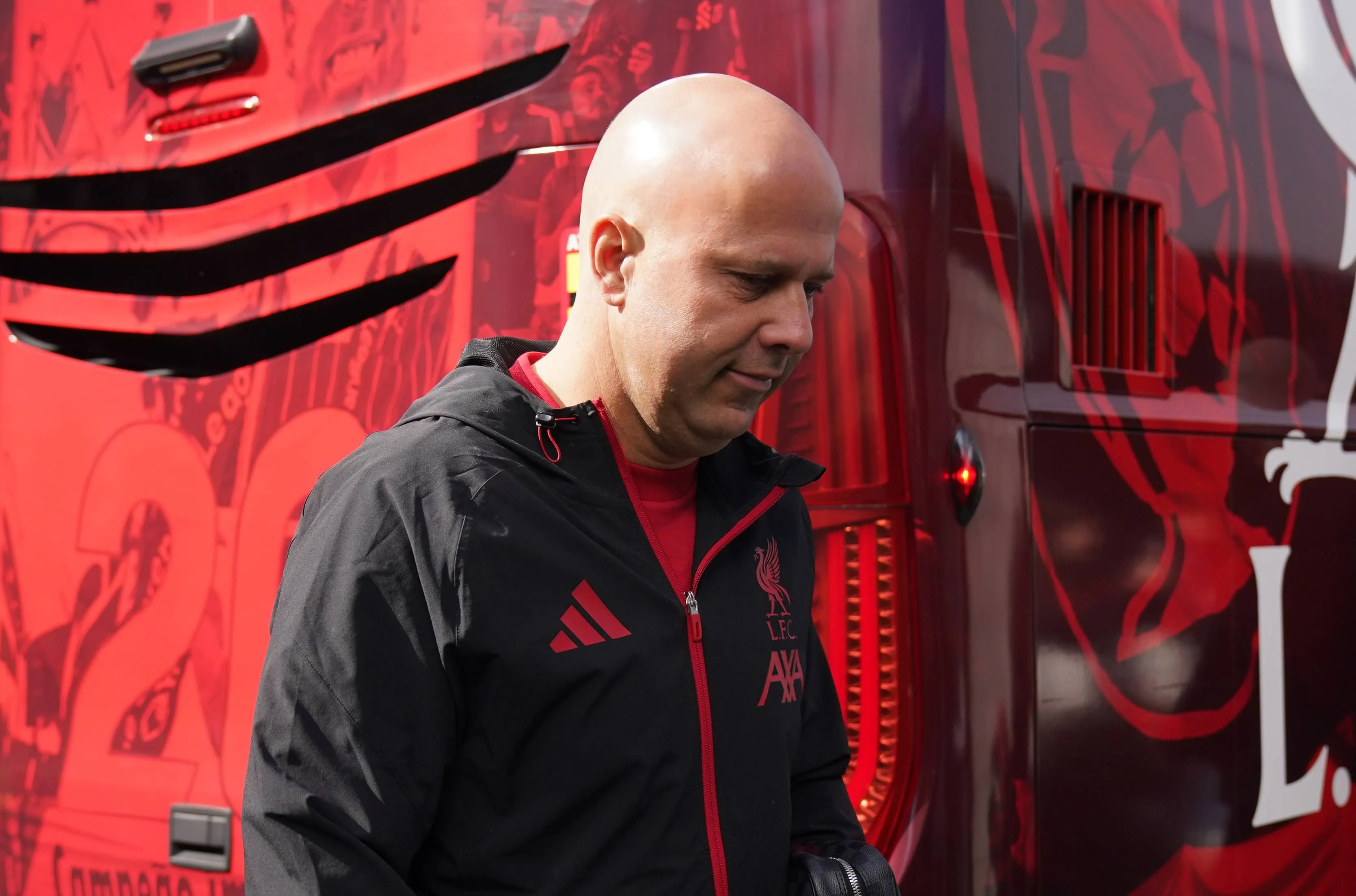 ICONSPORT_362484_0024