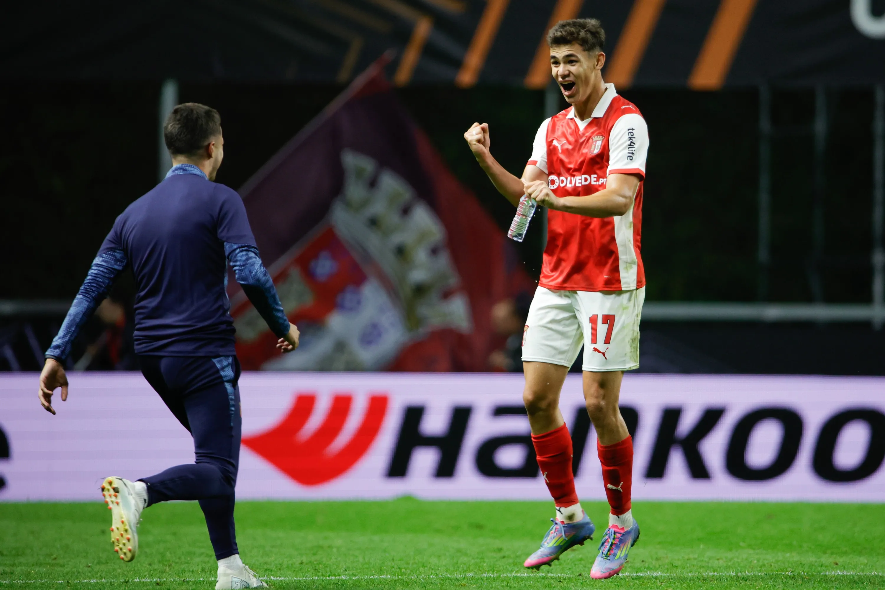 ICONSPORT_271751_0090