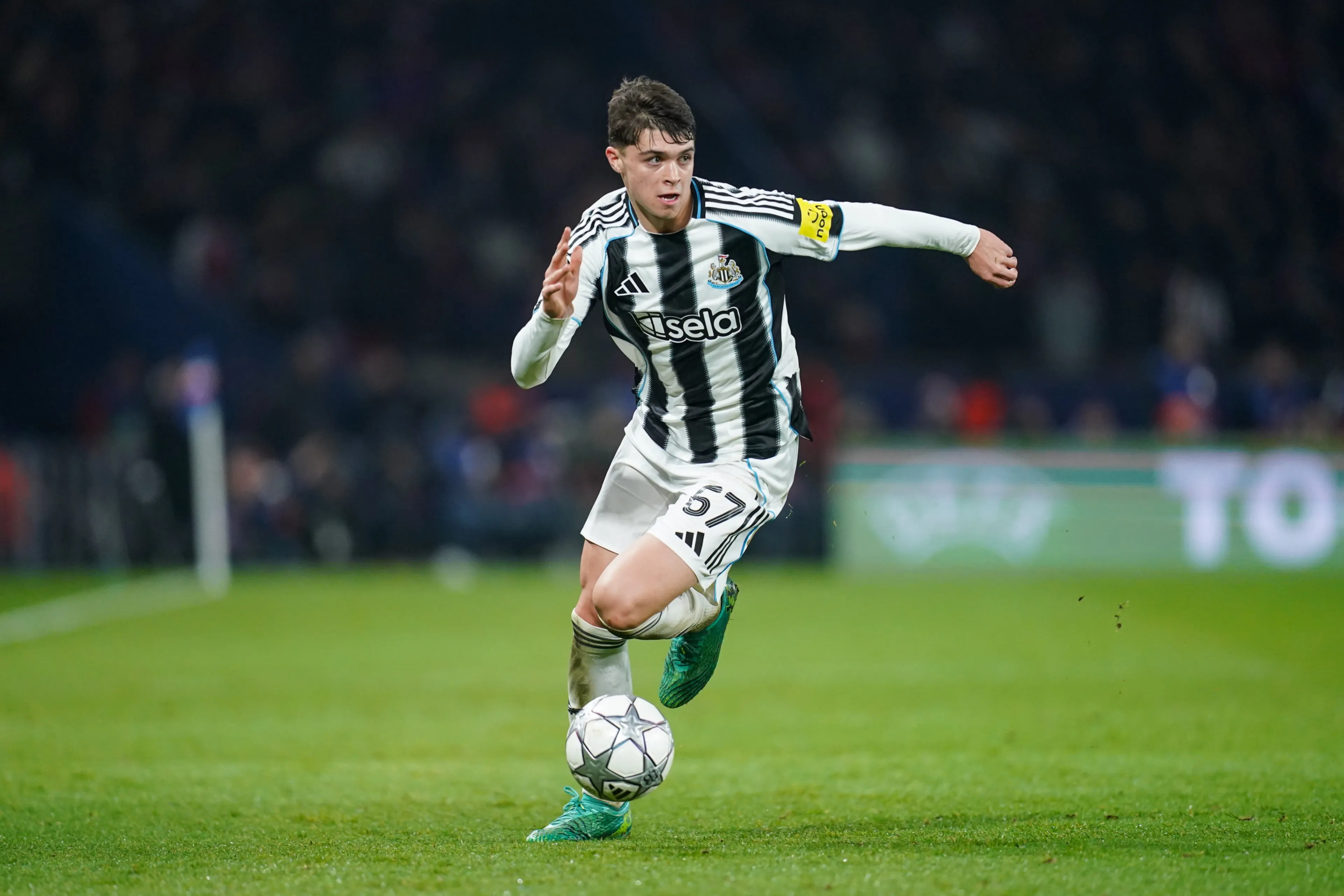 ICONSPORT_283585_0432