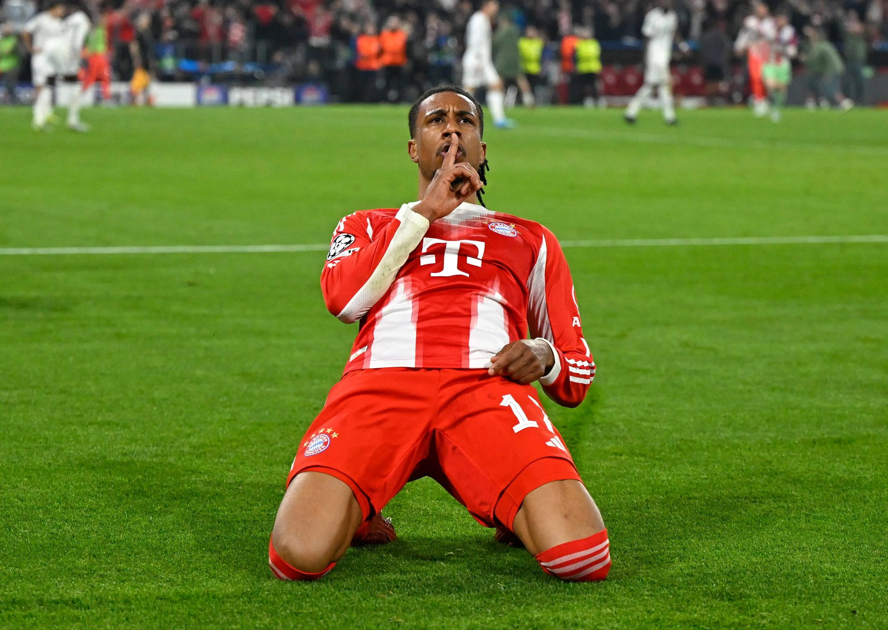 ICONSPORT_364346_0294