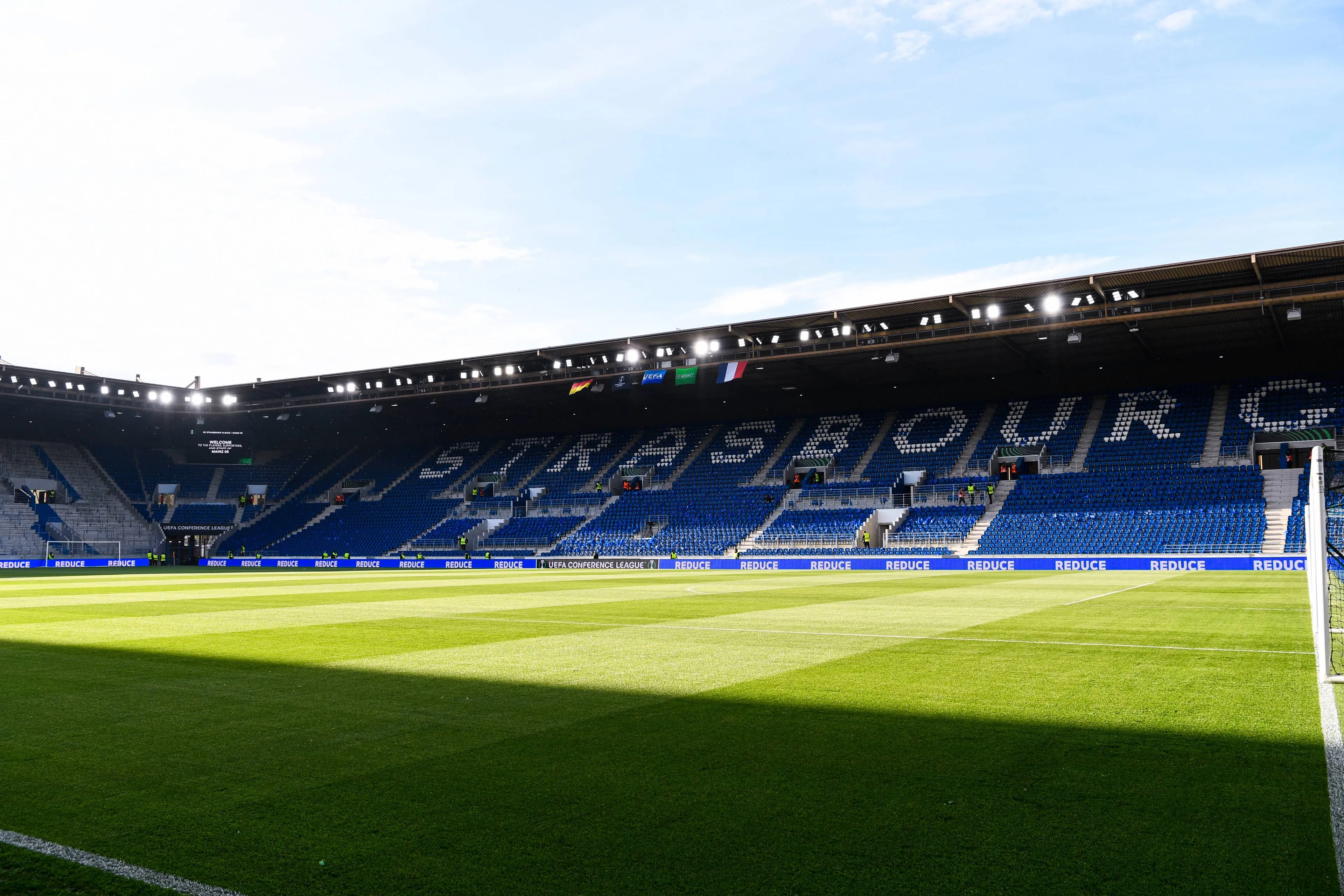 ICONSPORT_364390_0004