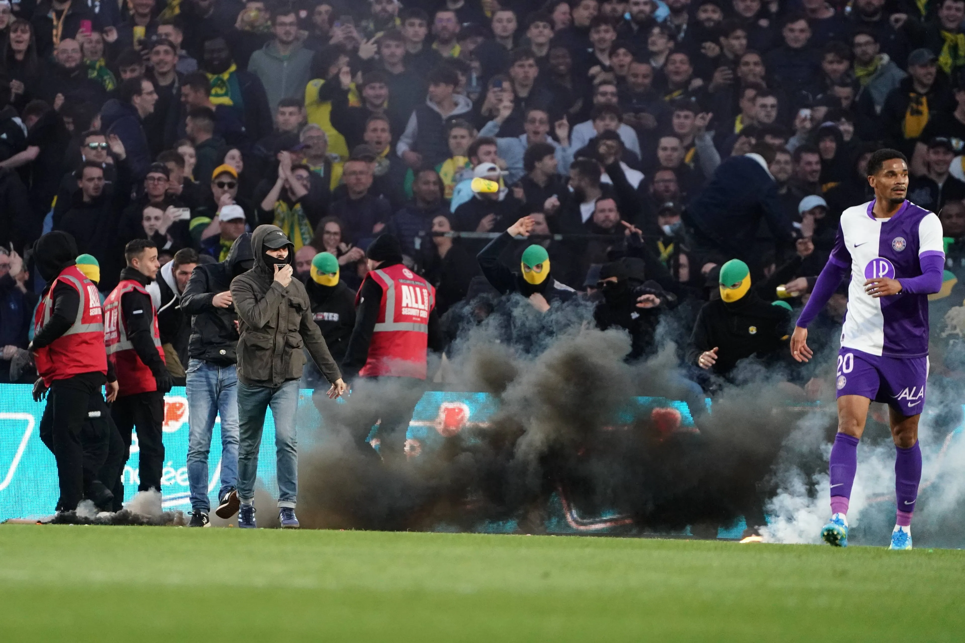 Le dernier match de Nantes en Ligue 1 se finit mal