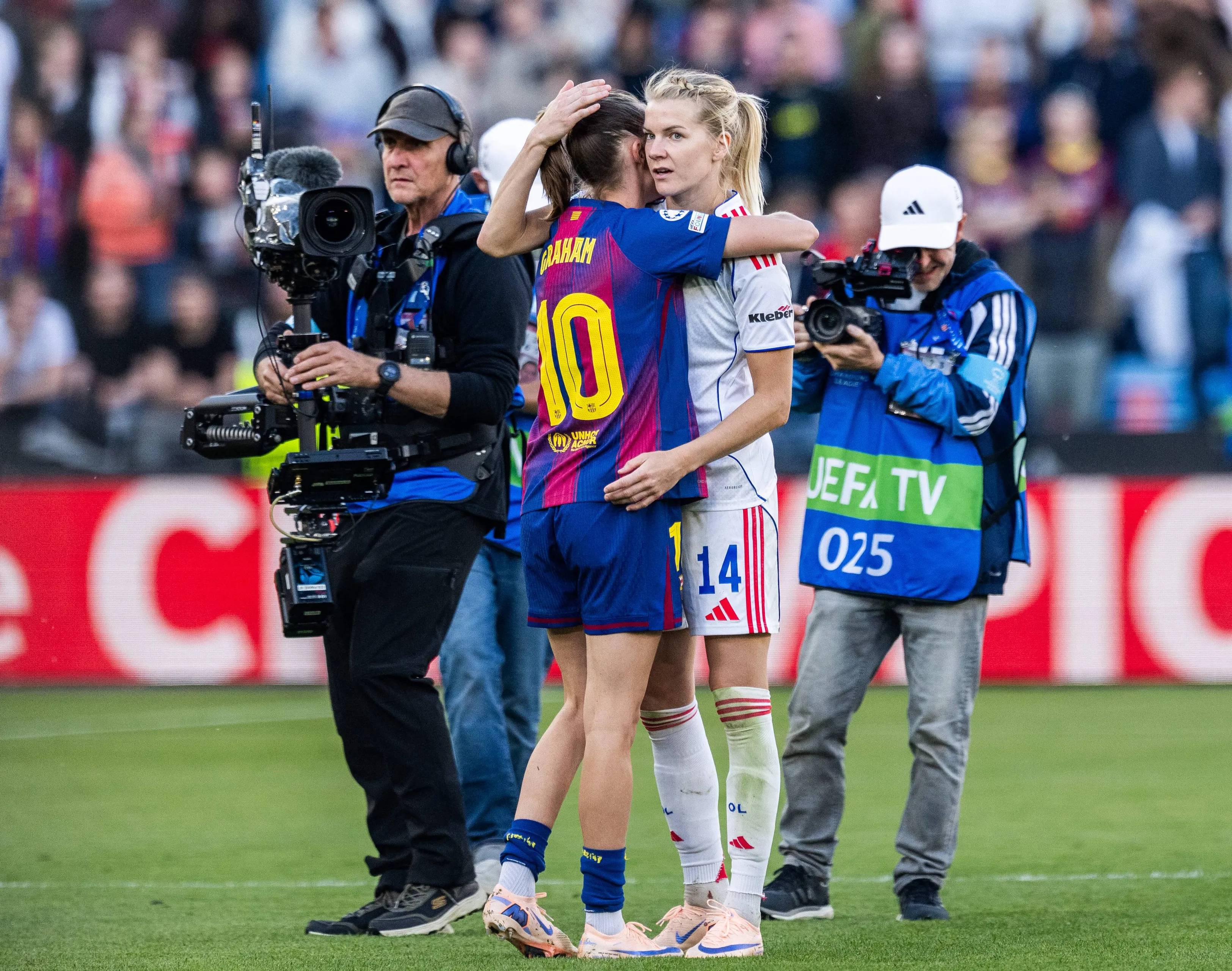 ICONSPORT_366966_0088