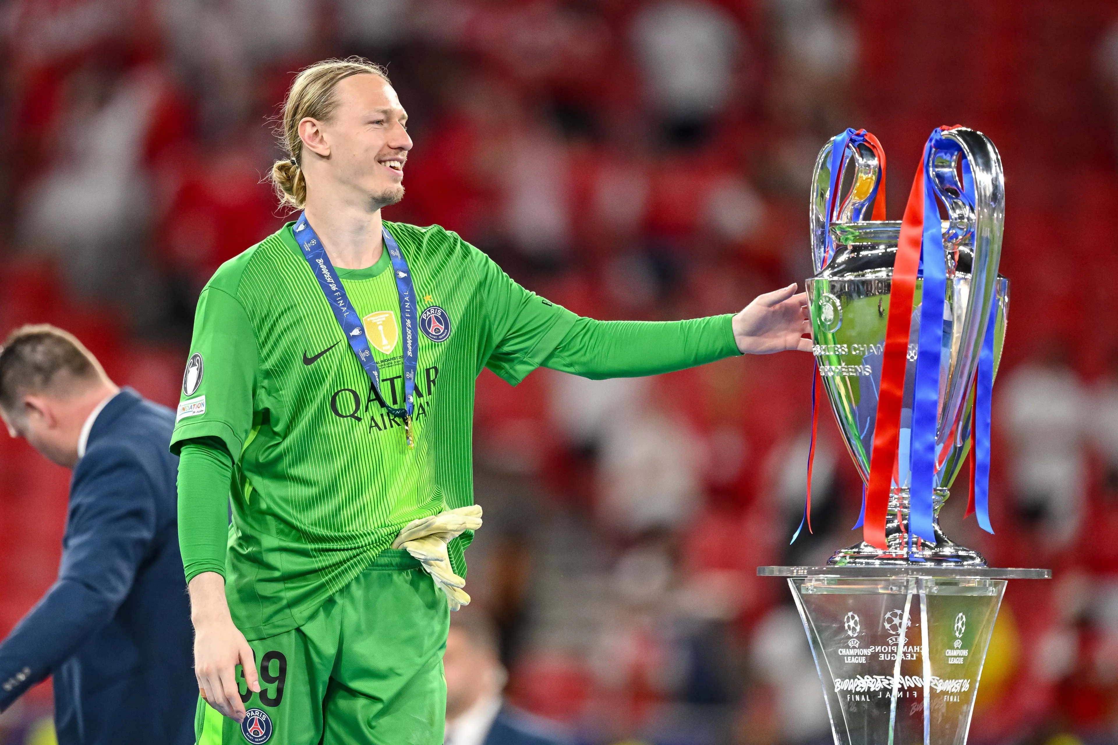 Safonov PSG