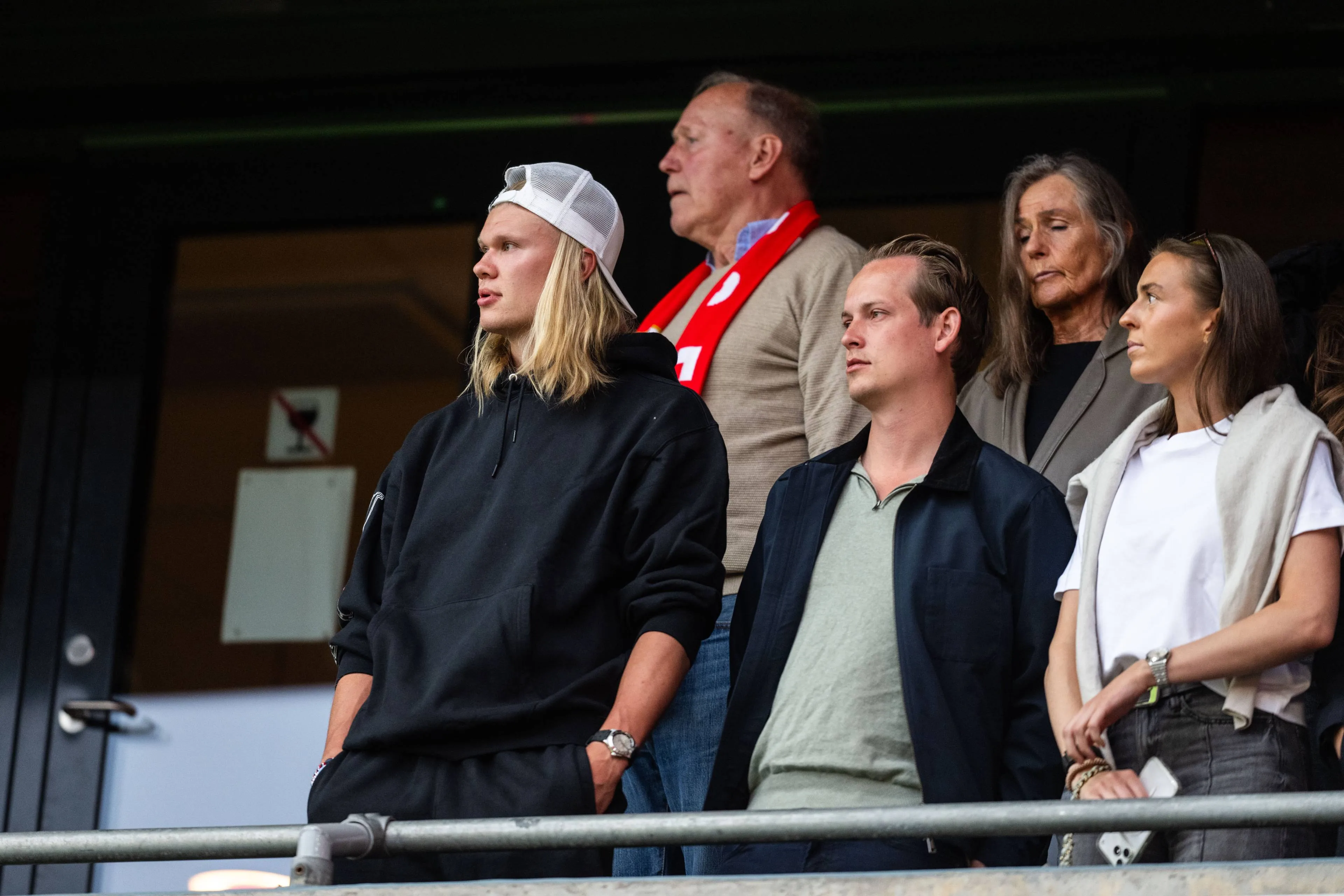 ICONSPORT_367516_0004