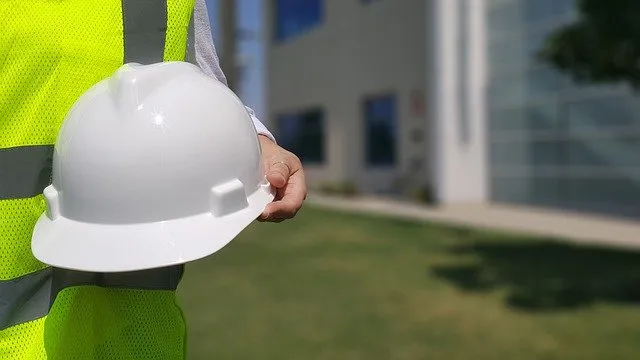 hard hat g08e94f16a 640
