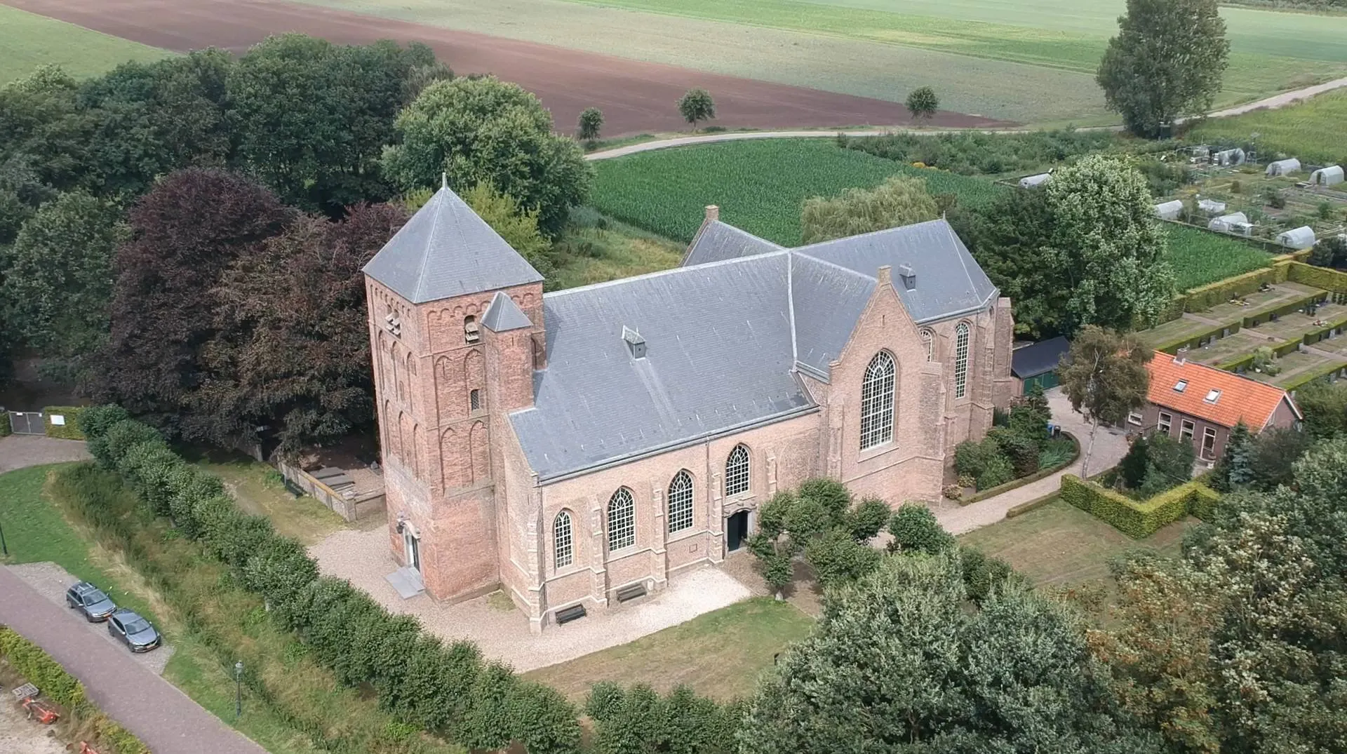 lambertuskerk in raamsdonk 2024