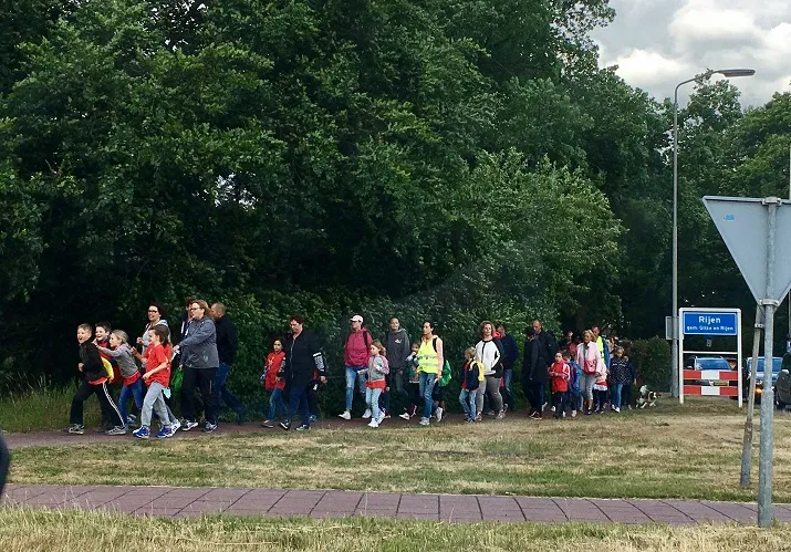 avondvierdaagse rijen