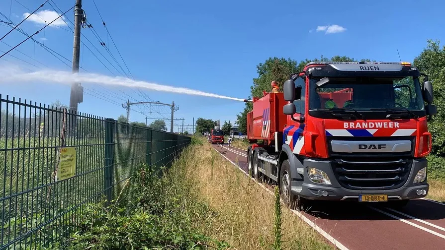 bermbrand langs spoor