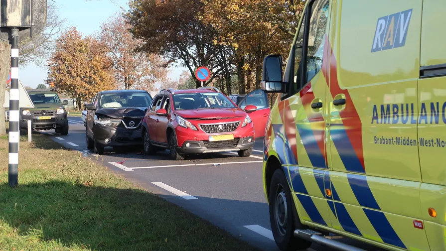 botsing burg ballingsweg hulten