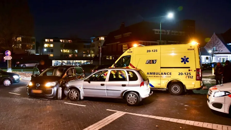 botsing julianastraat rijen