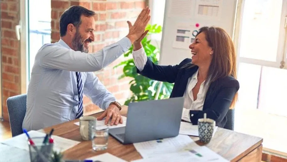 breass2202 915x518 1