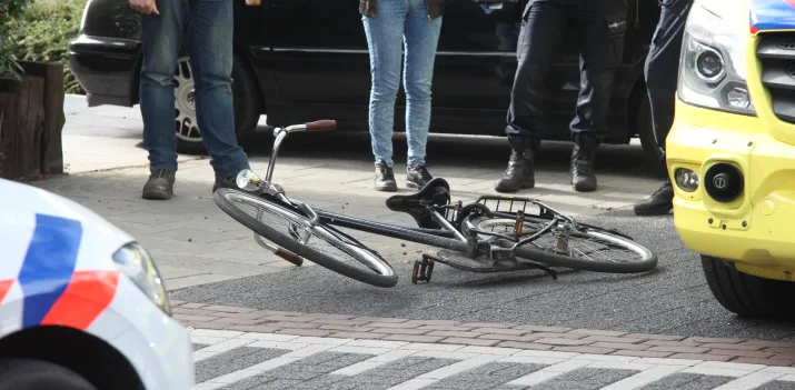 fietsster gewond rijen 715