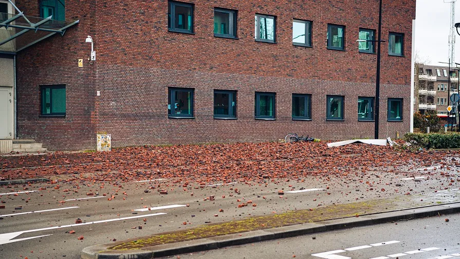 gevel stort in jack brekelmans 1