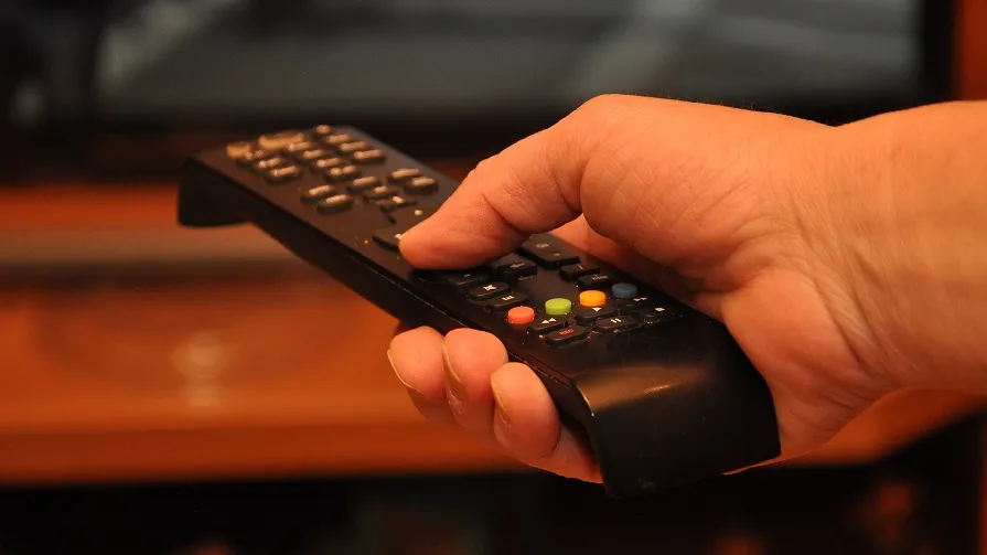 remote control 4891936 1920