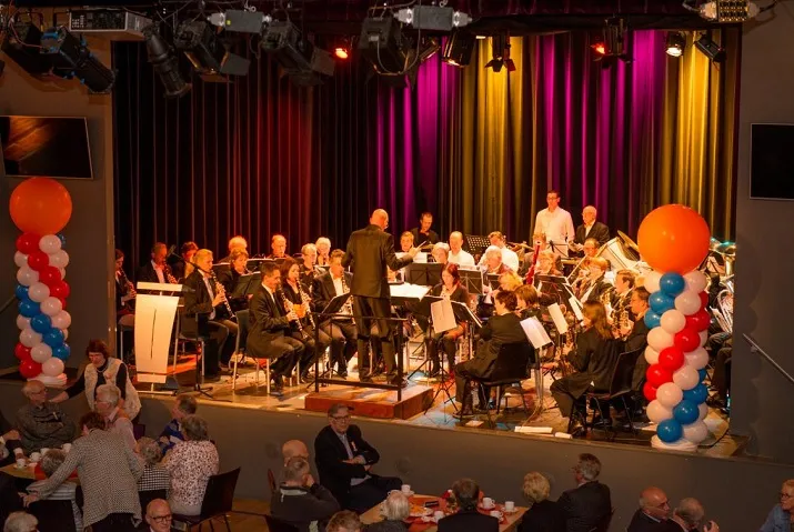 traditionele ontvangst van koninklijk gedecoreerden