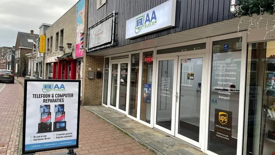 voordeur zij kant 915x518 1