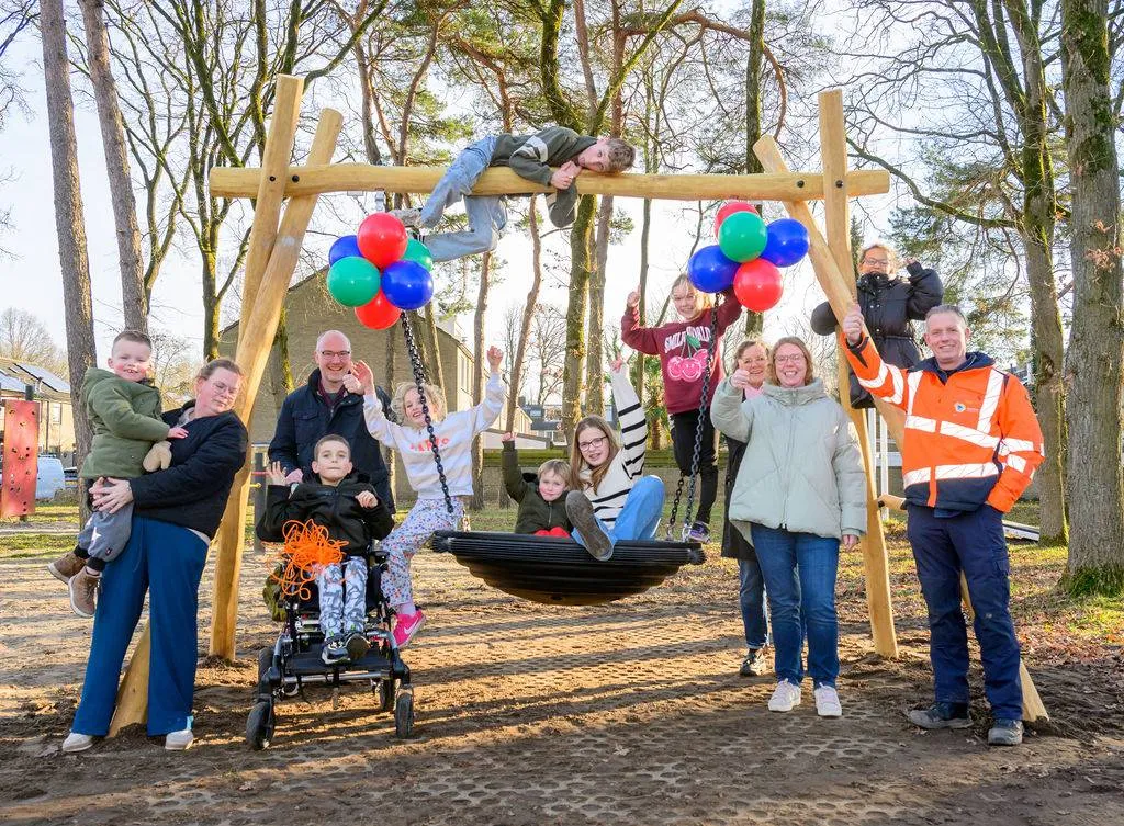 616812494_1306785398152068_4710621513258082580_n