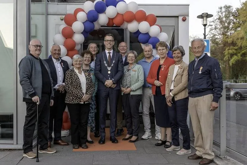 csm_avond_gedecoreerden_Groepsfoto_0ed9303c91