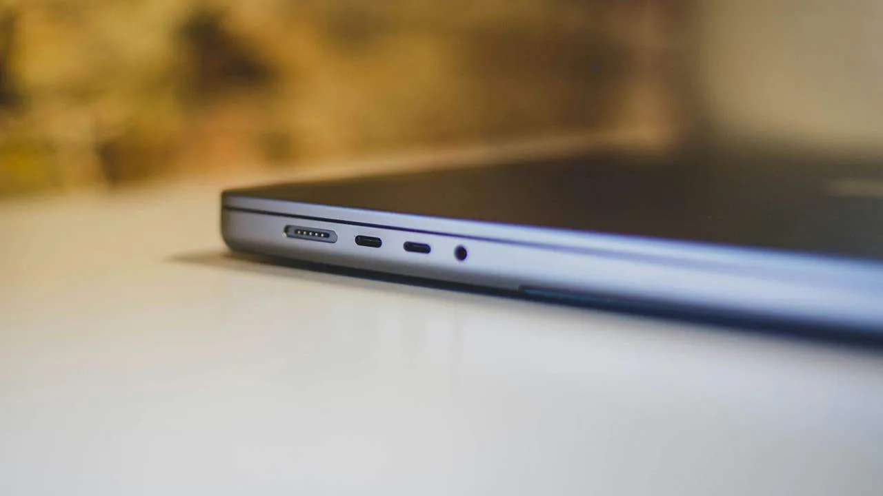 bram van oost mmlrve0dw7c unsplash