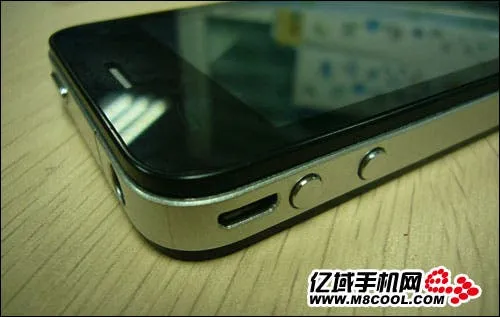 clone iphone 4 runs android 21