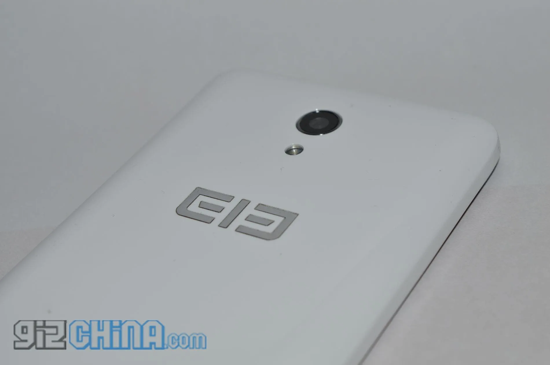 elephone p6000 23