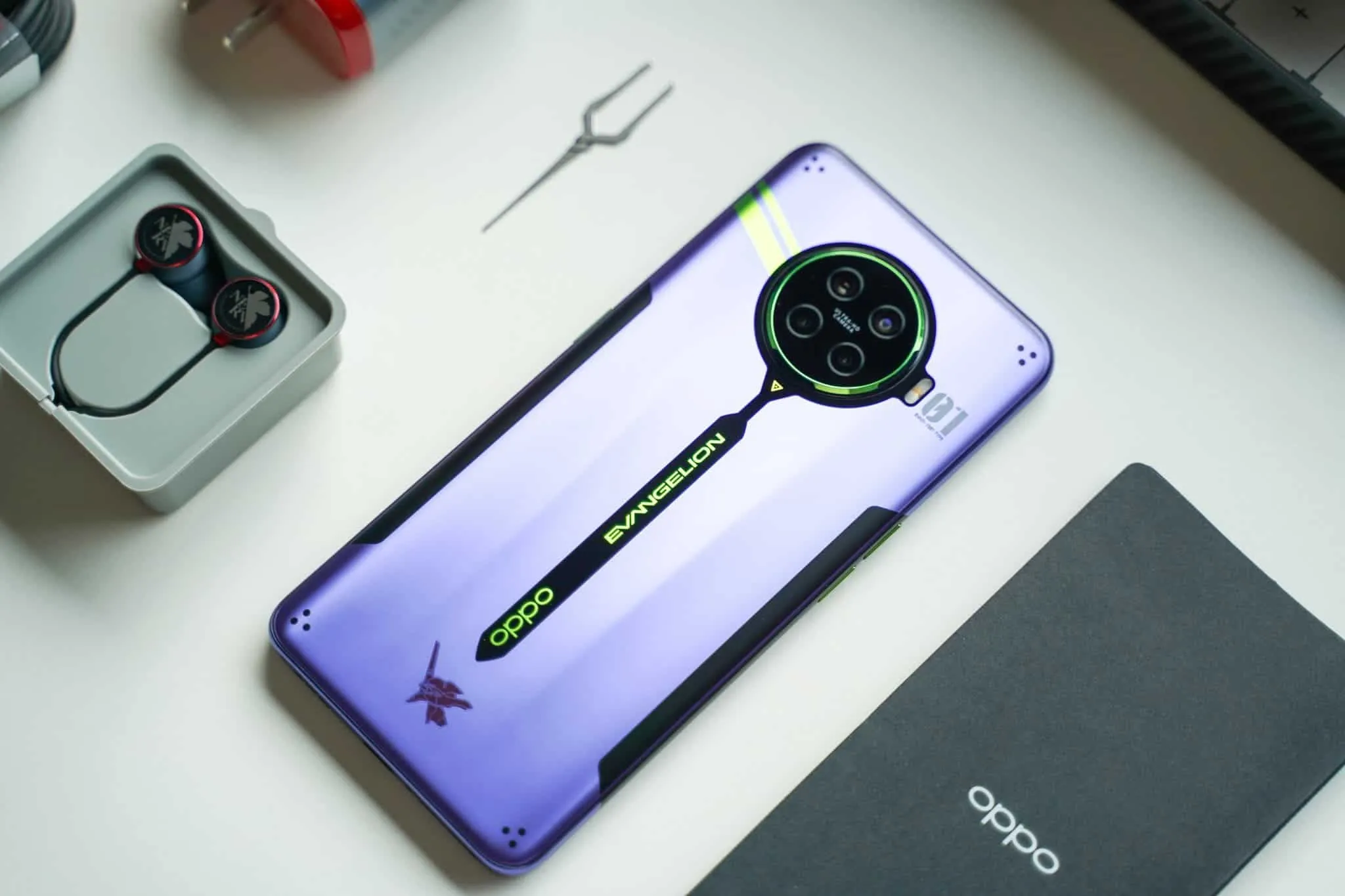OPPO Ace2 エヴァンゲリオン コラボモデル　eva限定版　セット OPPO Reno Ace 2 Evangelion EVA-01 Limited Edition Smartphone