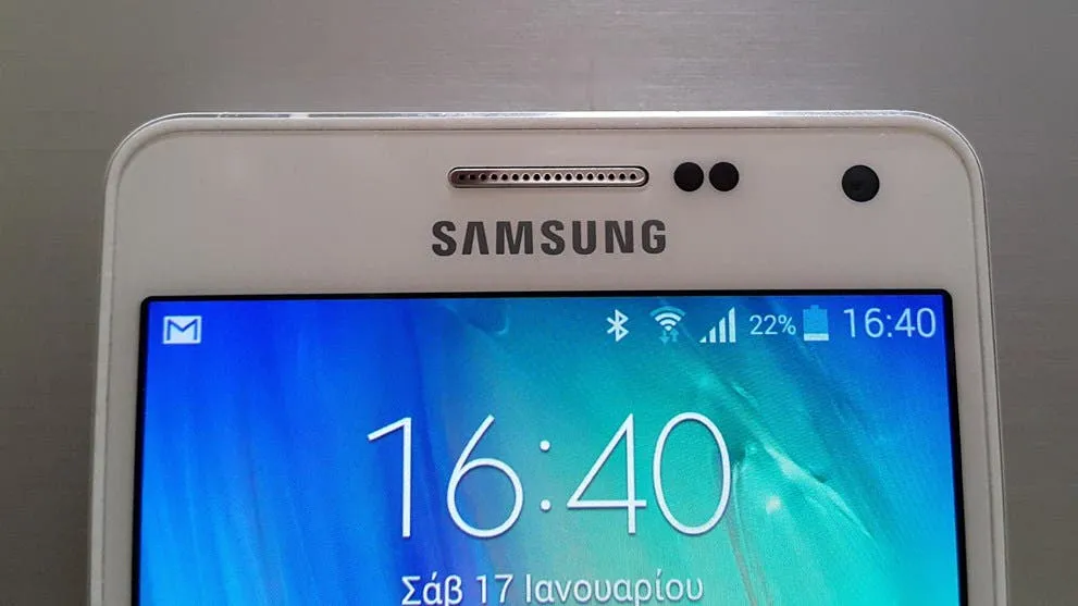 galaxy a5 in2mobile design samsung logo