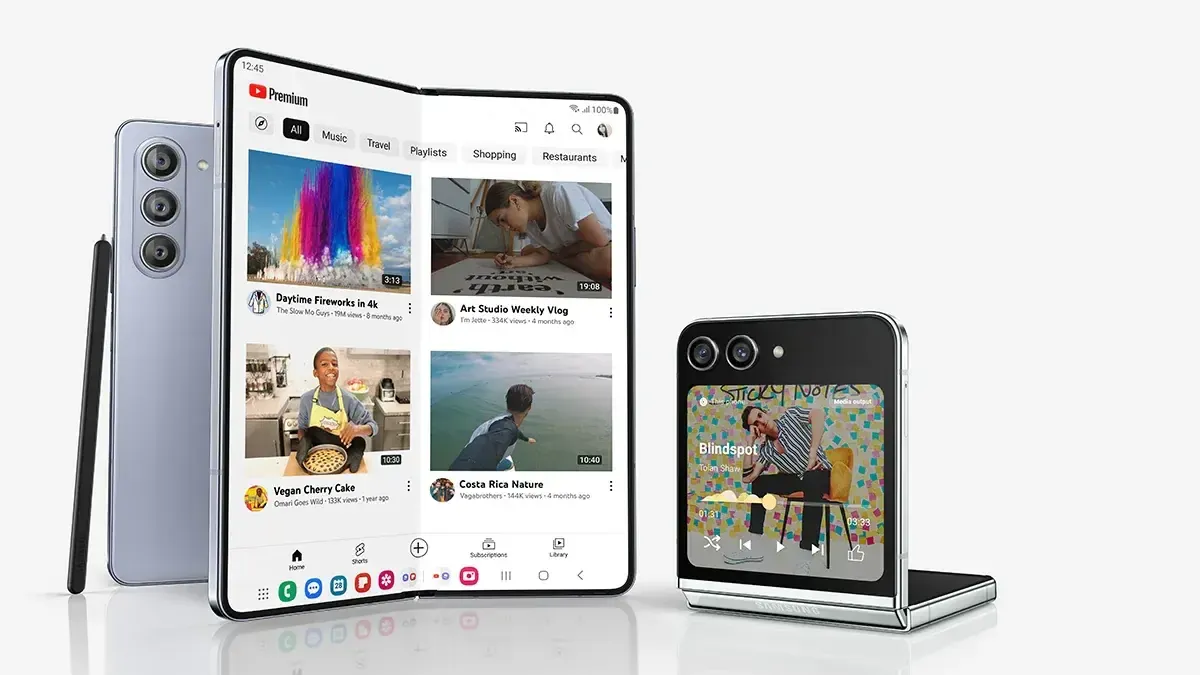 galaxy z flip fold 5 facebook 1709812006498