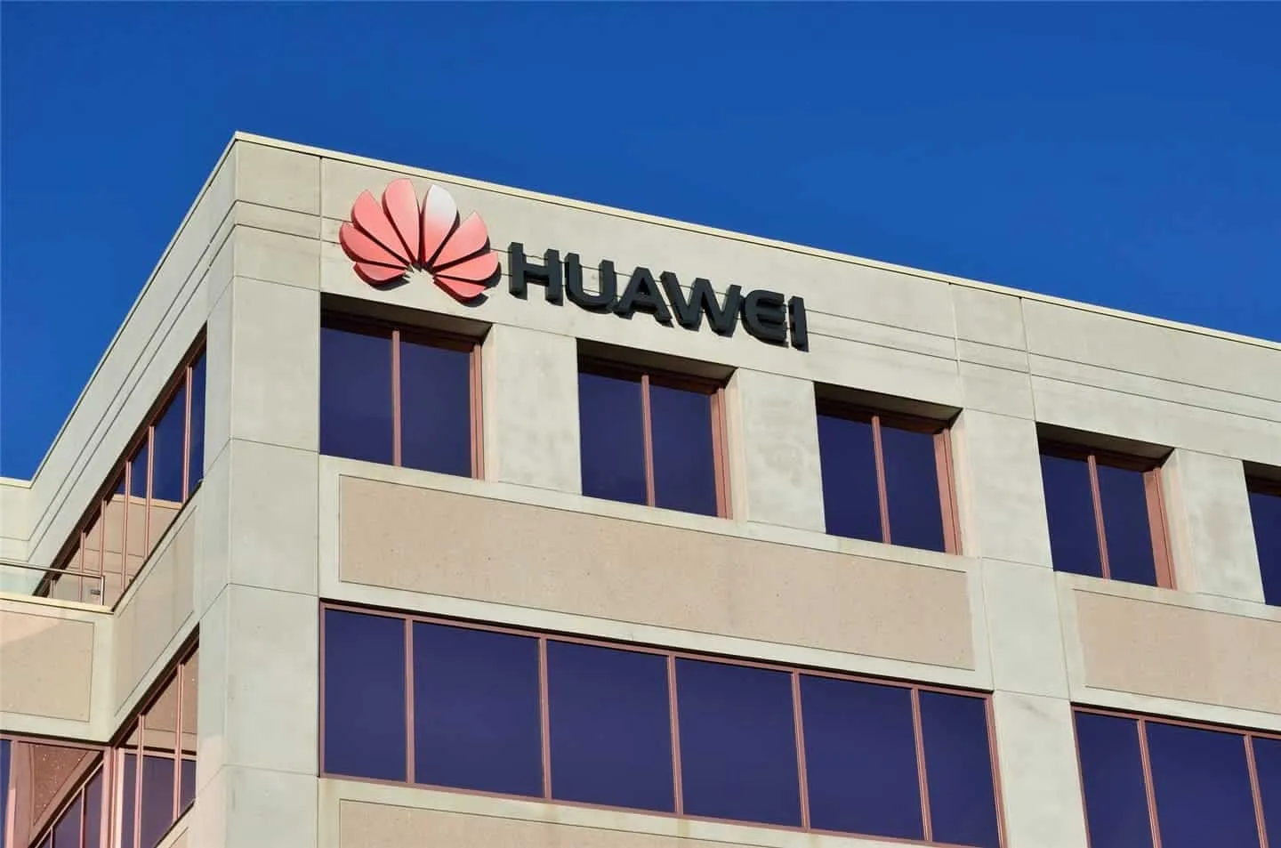 huawei logo