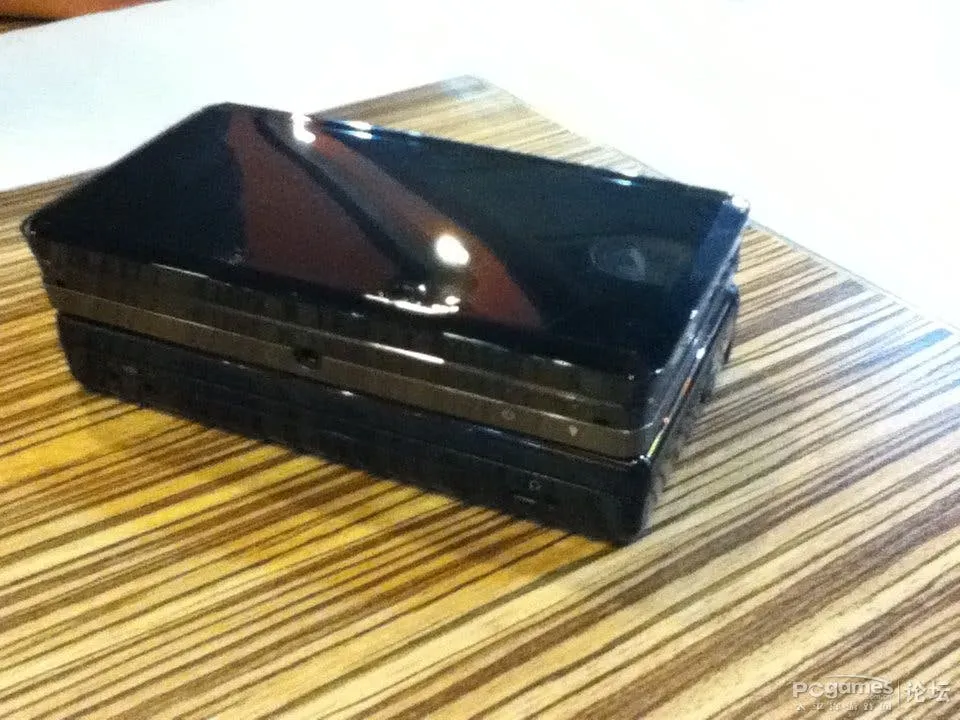 nintendo 3ds with ndsl