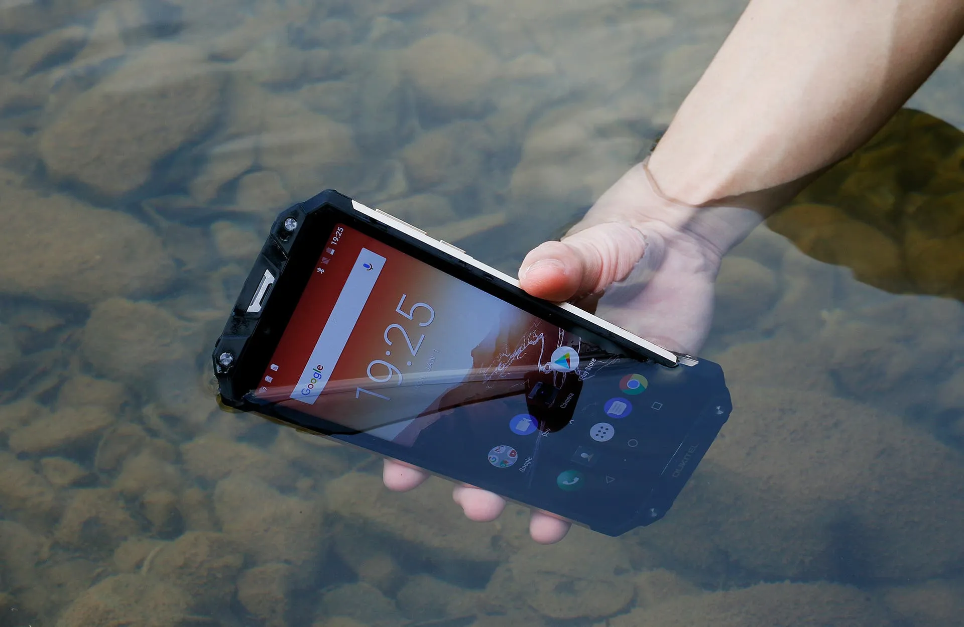 oukitel wp2 waterproof challenge 1