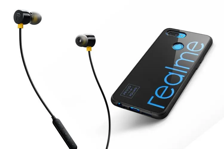 realme buds and iconic case