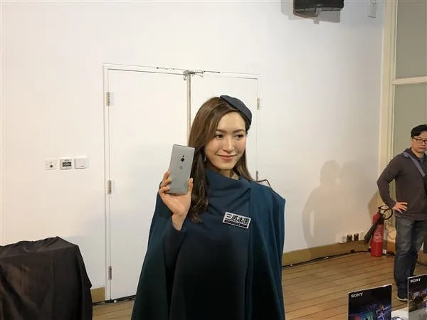 s 54bab3e080b042b8b4ca0fbb4d78802e