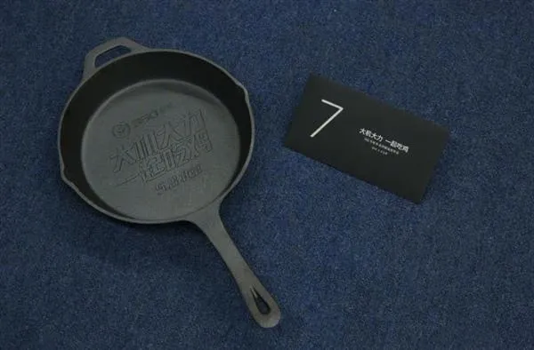 s 8db7f6d4f50f493298b944ef7006761d