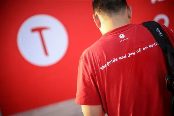 s f90acec25ecb464482db5d46ee0e3608