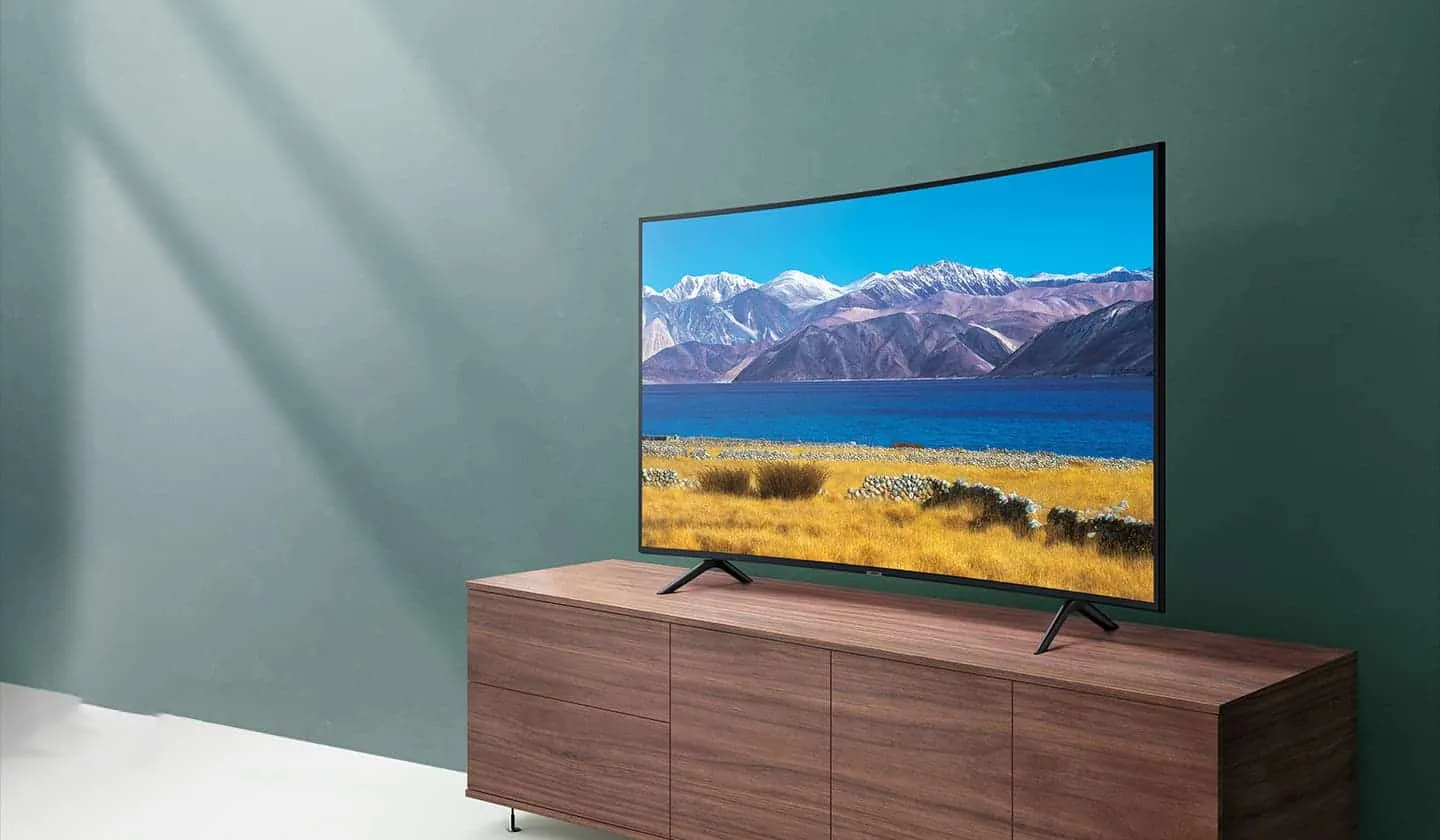 samsung 55 inch class curved uhd tu 8300 series affordable smart tv