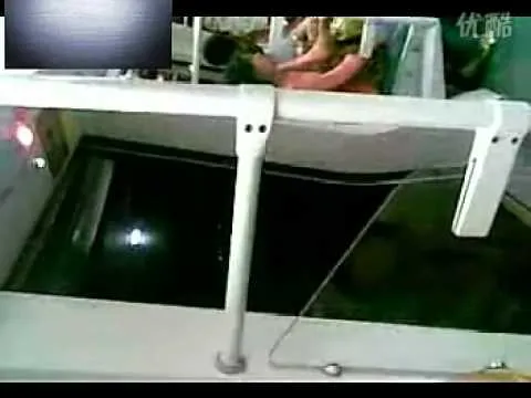 shanghai subway flys through stations with doors wide open