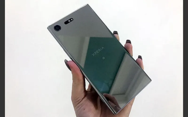 sony xz premium back