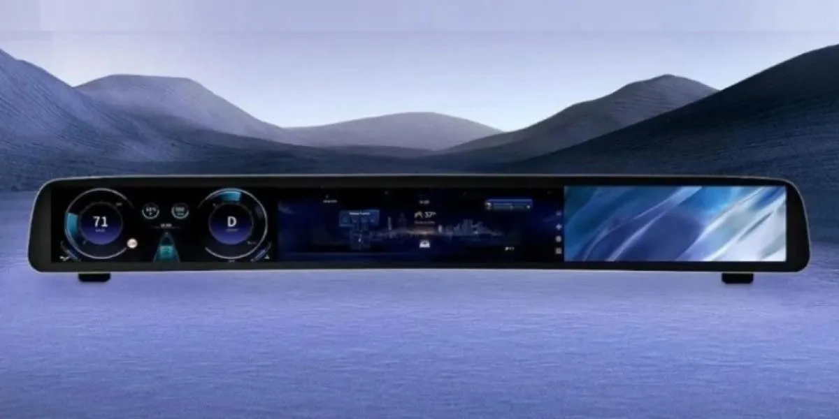 tcl automotive display 1