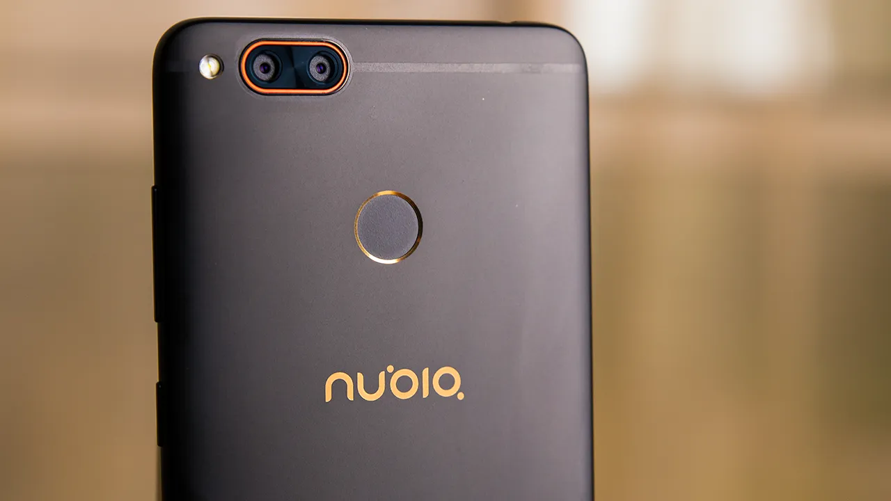 the first acquaintance with nubia z17 mini mid level camera phone 0