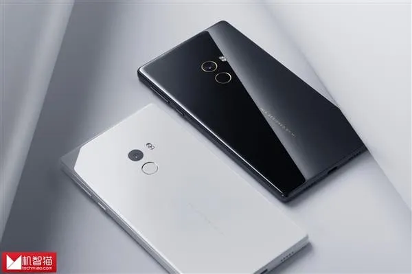 white xiaomi mi mix 5