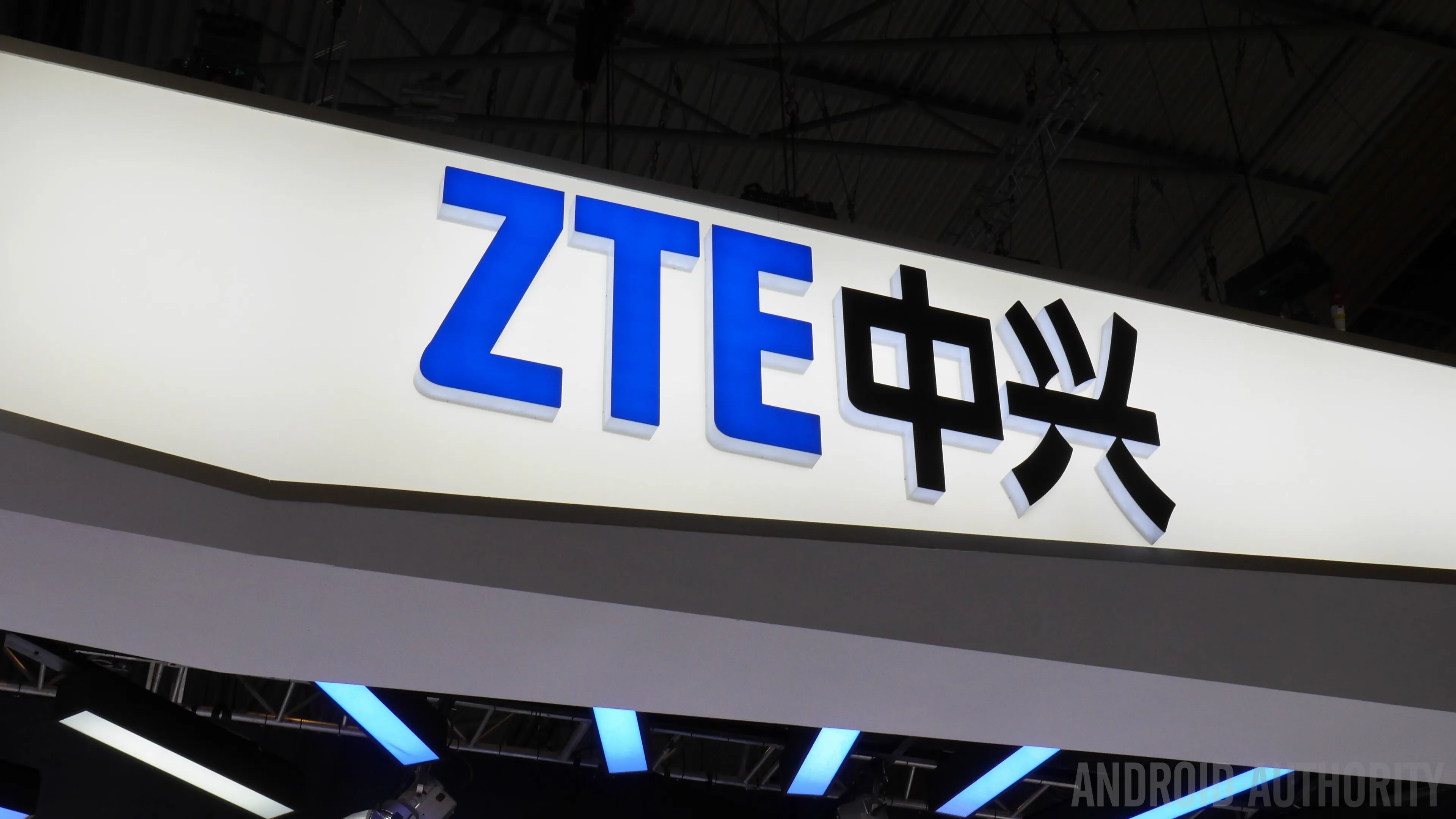 zte mwc 2013 2