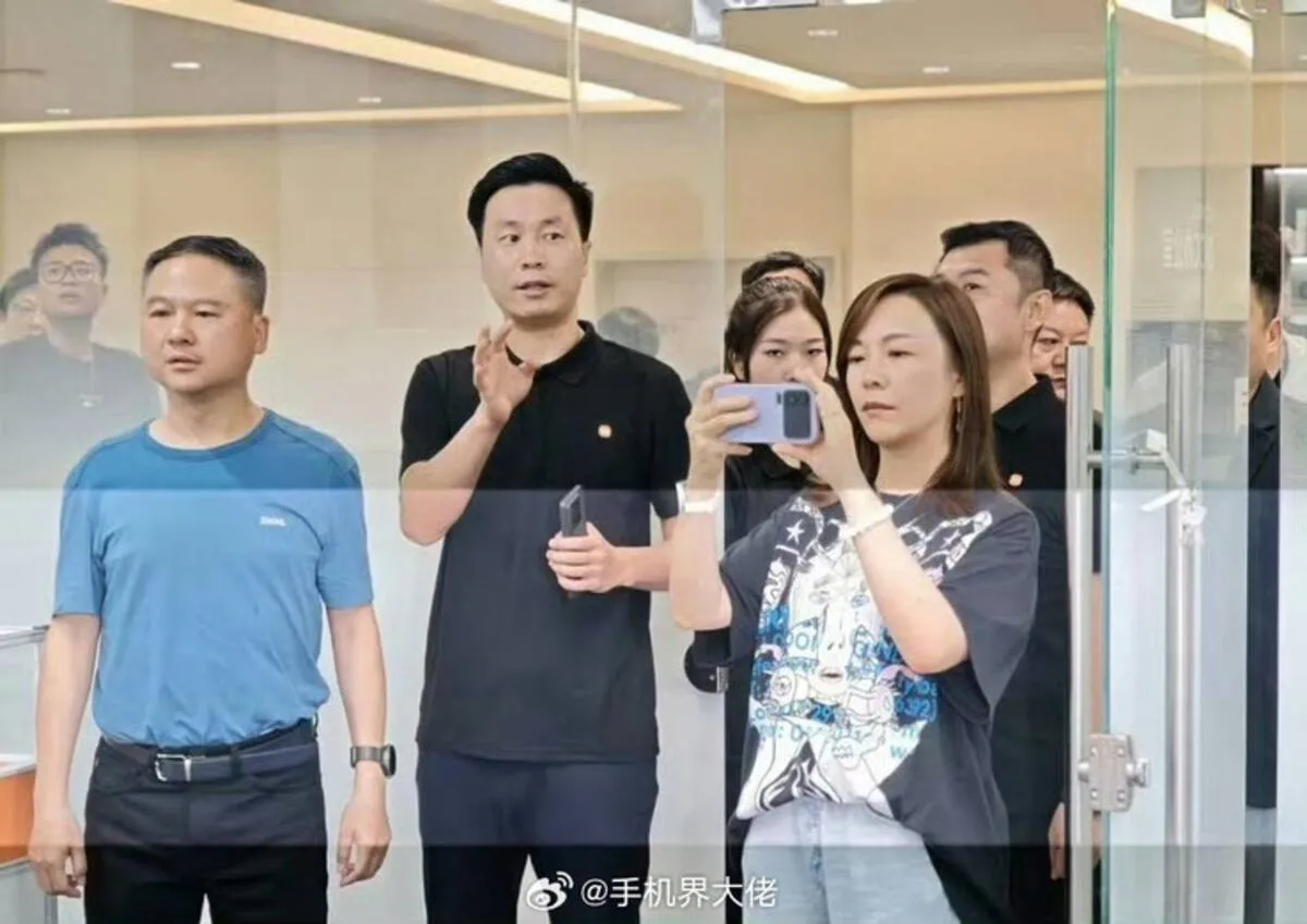 Xiaomi 16 Pro Max (1)